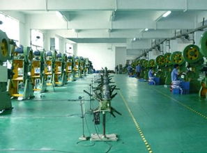 精密五金外殼廠與五金零售 產(chǎn)業(yè)協(xié)同與市場(chǎng)機(jī)遇探析