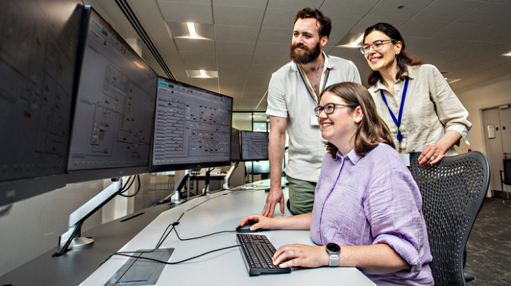 虛擬現實賦能未來核能 英國原子能管理局啟用先進模擬器培訓氚燃料循環人才